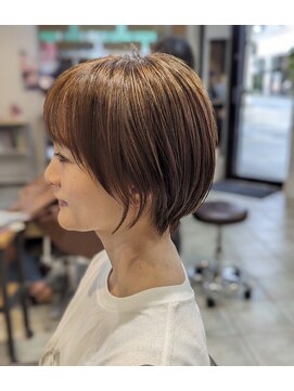 ヘアーサロントヤマ 天文館店(Hair salon Toyama) 大人可愛い【極細ハイライト】
