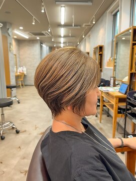 ヴィサージュ クラール(VISAGE klar) 40代50代におすすめ大人ショートヘア