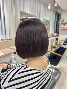 モク(mok) あご下2cmまるみボブ