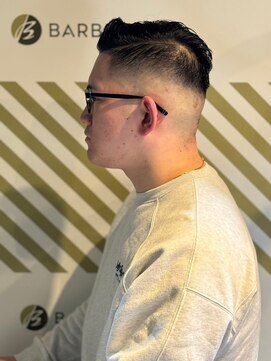 バーバーバー アカバネ(BARBER-BAR AKABANE) 大人の色気 かっこよさを演出するハードパート#2