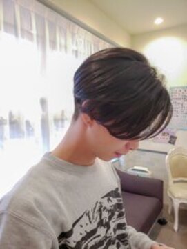 レーヴ(Reve) 毛流れセンターパート