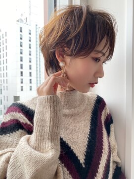 ワン バイ ジエクト(One by The Ect) 【似合わせショート】くびれショート・フェザーショート