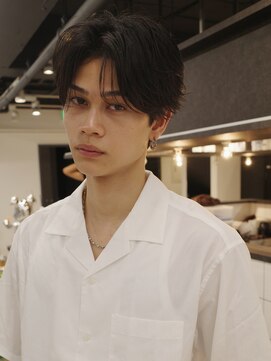 アンサー 渋谷(ANSWER) センターパートシースルー毛流れフェザーパーマ大人ヘア韓流