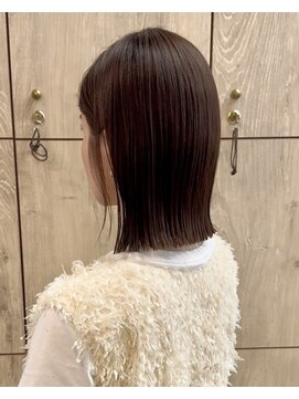 ミレ バイ ルカ(mire by Luca) 丸くないシルエットの"ヘイリーボブ"