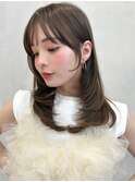 オリーブグレーナチュラルカール前髪サイドバング結べるボブ