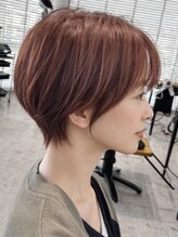 《*カットのみでも柔らかい質感を*》暗髪でも繊細なカット技術で、まるで透き通るような髪質に＊[静岡]