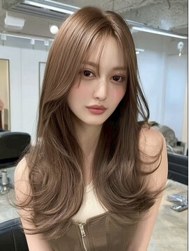 FORTE 天神大名 韓国ヘア/レイヤーカット/髪質改善【フォルテ】【4/15OPEN(予定)】 明るめベージュにレイヤーザクザク