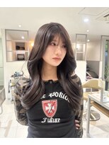 アース 高円寺店(HAIR & MAKE EARTH)&nbsp;レイヤーカット×暗髪艶カラー〔@x__xrn03 〕