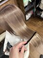 スリジエ(Cerisier) ツヤツヤまろやかなピンク系ミルクティーカラーも人気です!