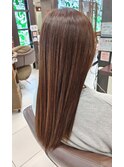 サラツヤストレートヘア
