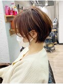 愛され大人ショートボブ・前下がり・ベージュブラウン【BISA】