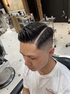 バーバーブロス 吉祥寺店(BARBER BROS) 【LUDLOW BLUNT】ハードパートライン サイドパート 七三分け