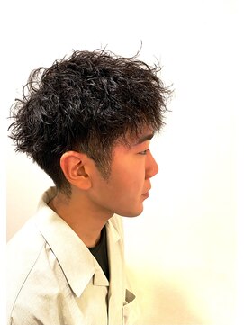 銀座マツナガ 浅草店 10代20代人気ツーブロマッシュ×ツイストスパイラル