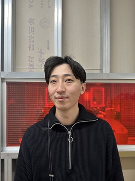 メリケンバーバーショップ トーキョー(MERICAN BARBERSHOP TYO) ナチュラルセンターパートstyle