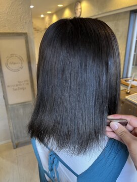 ヘアメイク リヴ(Hair Make Liv) ダークグレー