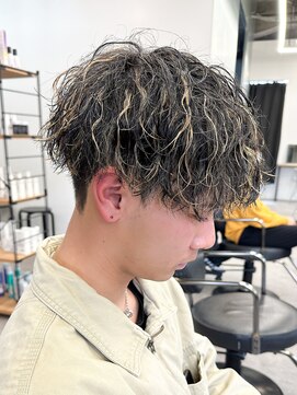 エルマーク 天王寺(L-MARK) マッシュスパイラルパーマツイストスパイラル波巻きメンズ