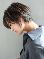 ショートくびれヘア顔周りレイヤー_F70392