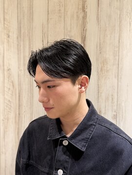 ザ ファースト キャリー(The First Carry) 韓国風センターパート×立ち上げスポットパーマ