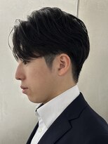 ガーデンタチカワネクスト(garden tachikawa next)&nbsp;センターパート/ニュアンスパーマ/毛流れパーマ/似合わせカット