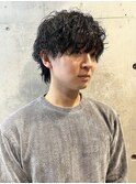 黒髪×ナチュラルショート×波巻きスパイラルメンズマッシュ