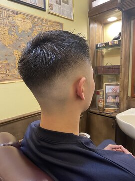 ヴァッシュ 中野店(VASH) スキンフェード