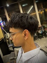 フランクスバーバーリザーブ 人形町店(FRANK’S BARBER RESERVE)&nbsp;MEN’S HAIR/サーフカール/刈り上げセンターパート/人形町
