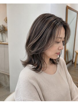トトサ ルティア(TOTOSA Rutia) 髪質改善/縮毛矯正/酸性ストレート/ヘッドスパ/白髪染め