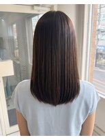 零秒女髪 千里丘店&nbsp;髪質改善で叶える上品な艶感ミディアムストレート艶髪