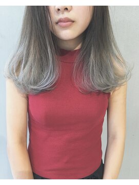 アライブ ハラジュク(ALIVE harajuku) 【ALIVE原宿】ダブルブリーチでシルバーグラデーションカラー★