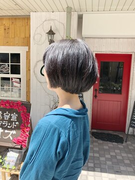 ヘアランド オズ(hair land Oz) 大人かわいいミニマムボブ