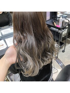 ジャパン ホンテン(JAPAN HONTEN) グラデーションベージュ*