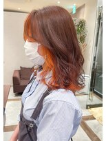 シャンドゥール 栄店(CHANDEUR) インナーカラーオレンジツヤ髪ニュアンスミディアムカジュアル