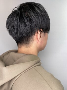 ナフィ バイ エイム 町田店(Nafie by eim) メンズの刈り上げ/メンズショート/ビジネスメンズ/束感/韓国風