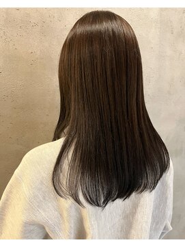 ザ ラボ アングゥ(The Labo ungu) ナチュラルストレート