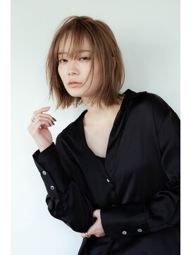 マスタード(MASTARD) 外ハネbob×アッシュベージュ