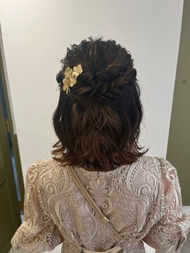 エミィ(emme) 【emme×笹川】ハーフアップヘアセット