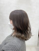 ジュノ(Jeuno)&nbsp;プラチナベージュバレイヤージュ