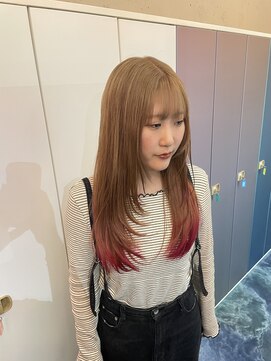 リガナッツ 池袋店(Riganuts) ミルクティー × ピンク