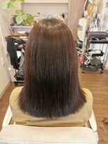 ドゥージングヘアースクラッチ(Dozing Hair Scratch) ダメージ毛に適した良い所取りの艶髪ストレート