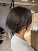 レディースショートボブ大人美人ショコラブラウン