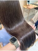 艶感オリーブベージュ〈流山おおたかの森〉