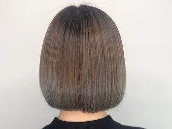 マルコ(MARCO)の写真/【大人気☆】骨格補正カットが得意*一人一人に似合わせるカット技術で、毎日のお手入れも簡単にキマる♪