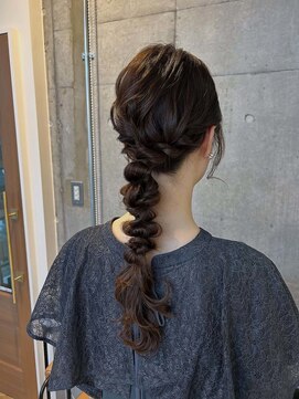 イリー 代官山(ILY) お呼ばれヘアアレンジ ヘアセット