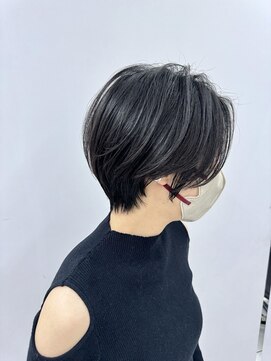 トニーアンドガイ 青山店(TONI & GUY) 大人丸みショート　小顔　似合わせカット　シアカラーオリーブ