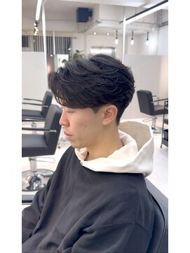 オン(on.) 手櫛でできるセンターパート