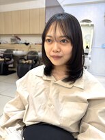 フレア(FLAiR)&nbsp;10代２０代ミディアムレイヤーカット／上大岡／美髪／艶髪