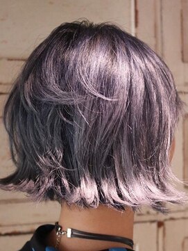 ロリム(RorriM) 切りっぱなしボブ　パープルグレー