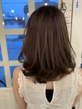 ヘアアンドメイクグラチア(HAIR and MAKE GRATIAE) ホホバオイル配合ストレート☆