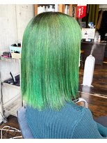 ガルボ ヘアー(garbo hair)&nbsp;#グリーン#緑#グリーンカラー#ボブ#ハイトーン#下村カラー