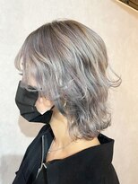 シアン(CYAN)&nbsp;#ブリーチカラー#グレージュ#透け感#髪質改善#外ハネボブ